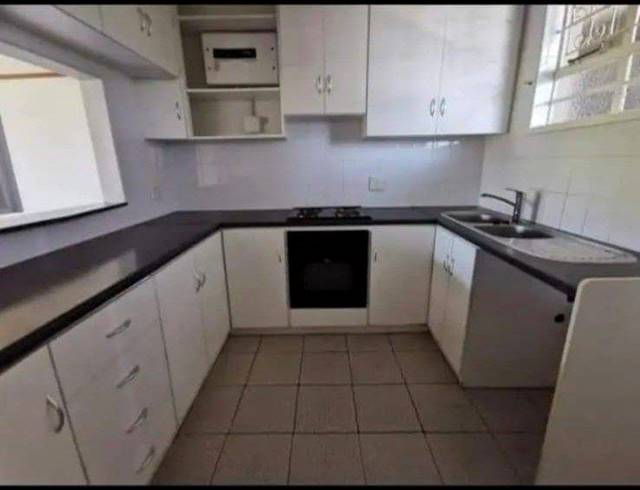1 BEDROOM APARTMENT FOR SALE IN GLENWOOD